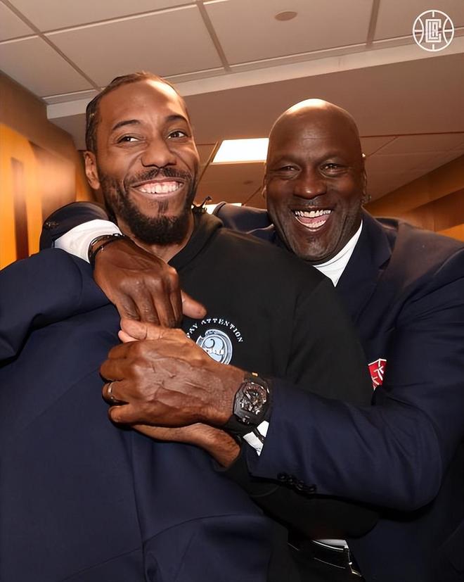 拜仁在联赛71次战胜斯图加特，创造德甲最多胜场纪录（拜仁联赛对斯图加特第71次取胜，创德甲最多胜场新纪录）