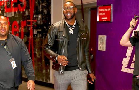 德甲半场：霍恩顿吉破门，格雷罗扳平，拜仁慕尼黑1-1圣保利（德甲半场战报：霍恩顿吉先开纪录，格雷罗扳平，拜仁慕尼黑与圣保利1-1战平）