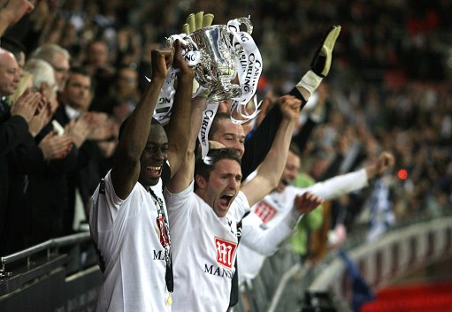 意媒：诺丁汉森林预计周二与尤文接触，以敲定道路的转会（意媒：诺丁汉森林周二将与尤文接触，力争敲定道路转会）