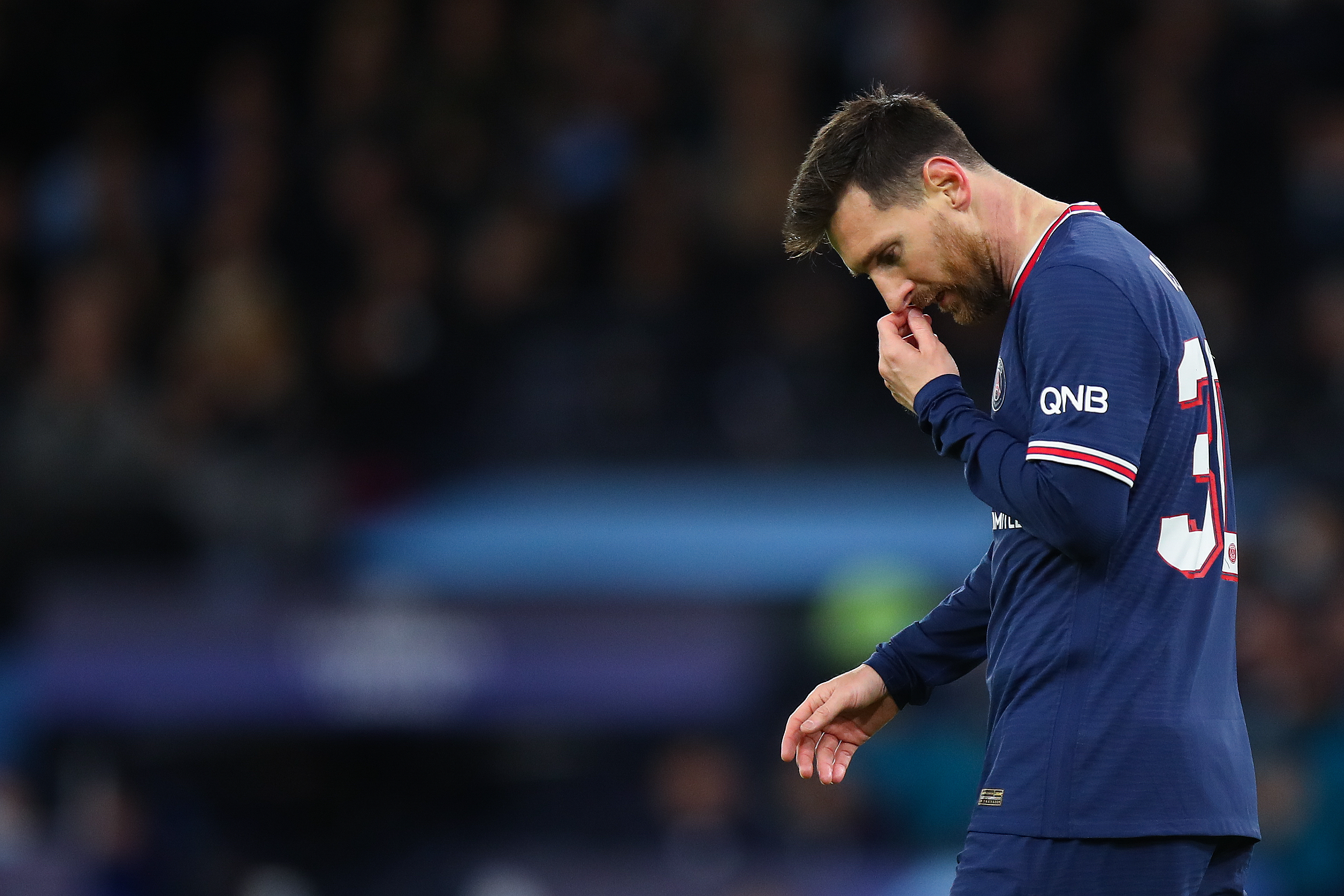 意天空：埃尔莫索伤愈复出，预计将在罗马对阵那不勒斯时首发（意天空：埃尔莫索痊愈回归，罗马战那不勒斯有望首发）