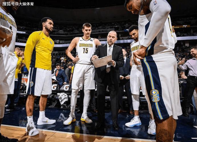 莫雷托：罗马正与曼奇尼谈续约，预计续到2030或2031年（莫雷托：罗马与曼奇尼商谈续约，合同预计延长至2030或2031年）