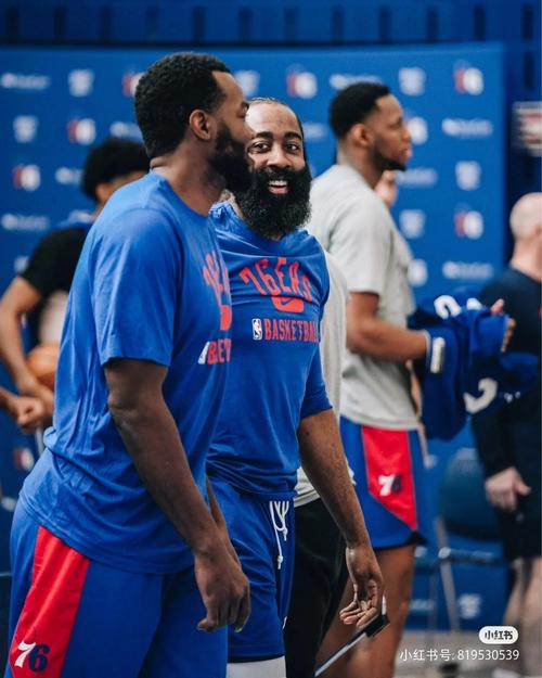 马德兴：海港队低调埋头干事，球迷不树敌，这是中超需要的（马德兴评海港：低调务实、球迷不树敌，正合中超之需）