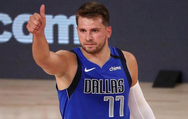 乌姆蒂蒂谈抑郁症和心理健康：“最重要的是敞开心扉”（乌姆蒂蒂：面对抑郁与心理健康，勇于倾诉才是关键）