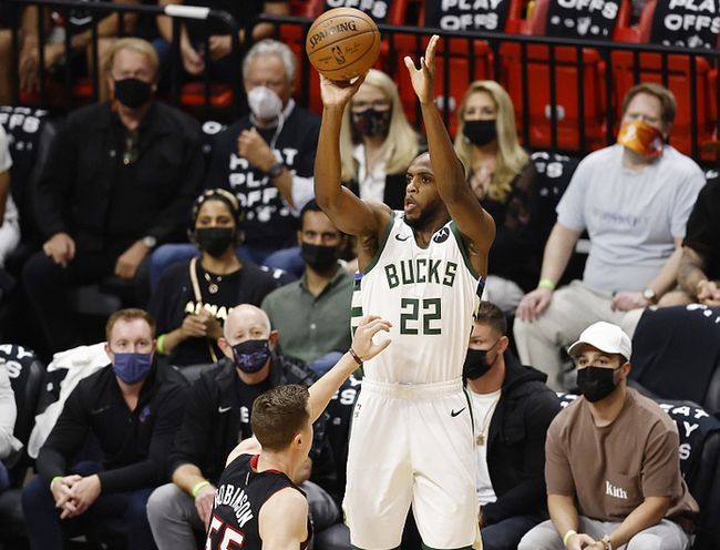 高情商！王楚钦赛后采访，感谢国乒队友，6-0后更加释放（情商拉满！王楚钦赛后致谢国乒队友，6-0后心态更放开）