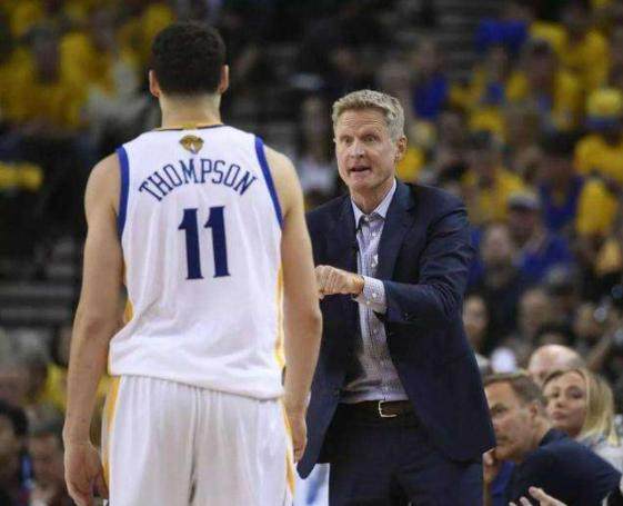 回应嘲讽，巴列卡诺主席：C罗梅西都没有抱怨过我们的更衣室（反击嘲讽！巴列卡诺主席：C罗、梅西从未抱怨我们的更衣室）