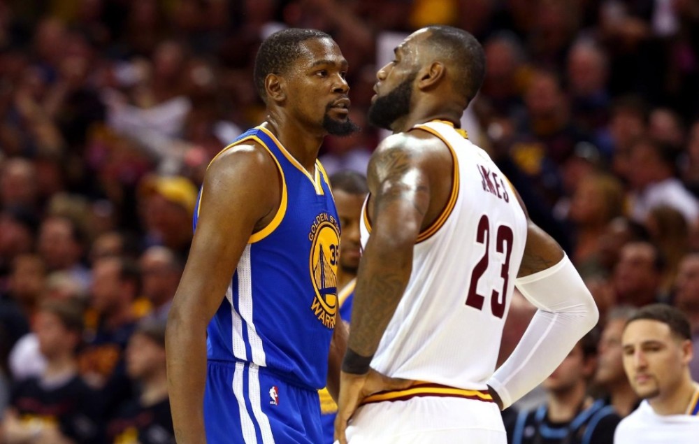 郑钦文狂揽1900万代言，伤病反弹能否满血冲2026？（郑钦文拿下1900万代言，伤病起伏后还能满血冲击2026吗？）