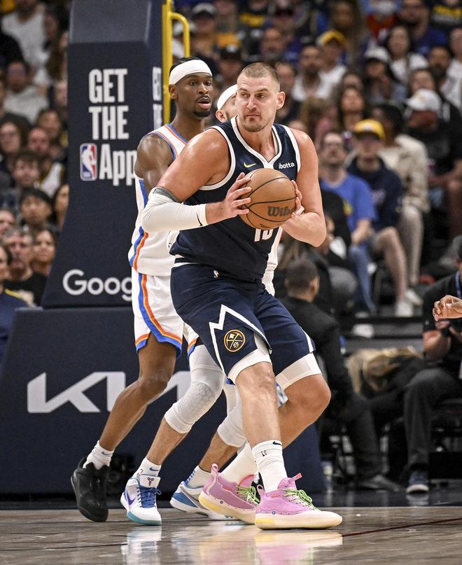 2025中超解围榜：杜加利奇以246次居首；本土球员廖均健最多（2025中超解围榜：杜加利奇以246次登顶，本土榜首为廖均健）